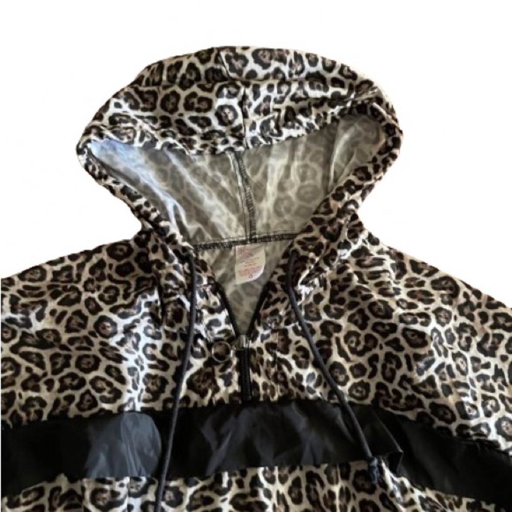 NOBO Cheetah windbreakers